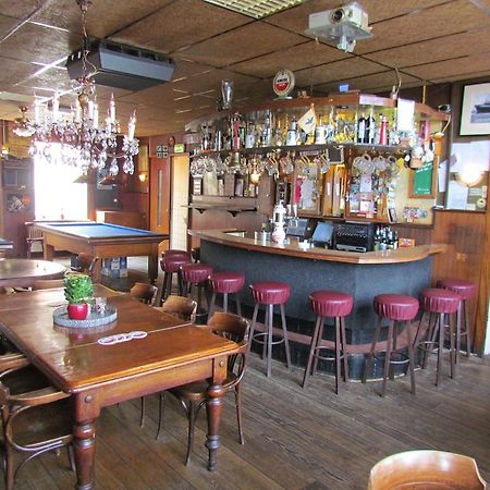 Hotel Cafe Woud Den Helder Bagian luar foto